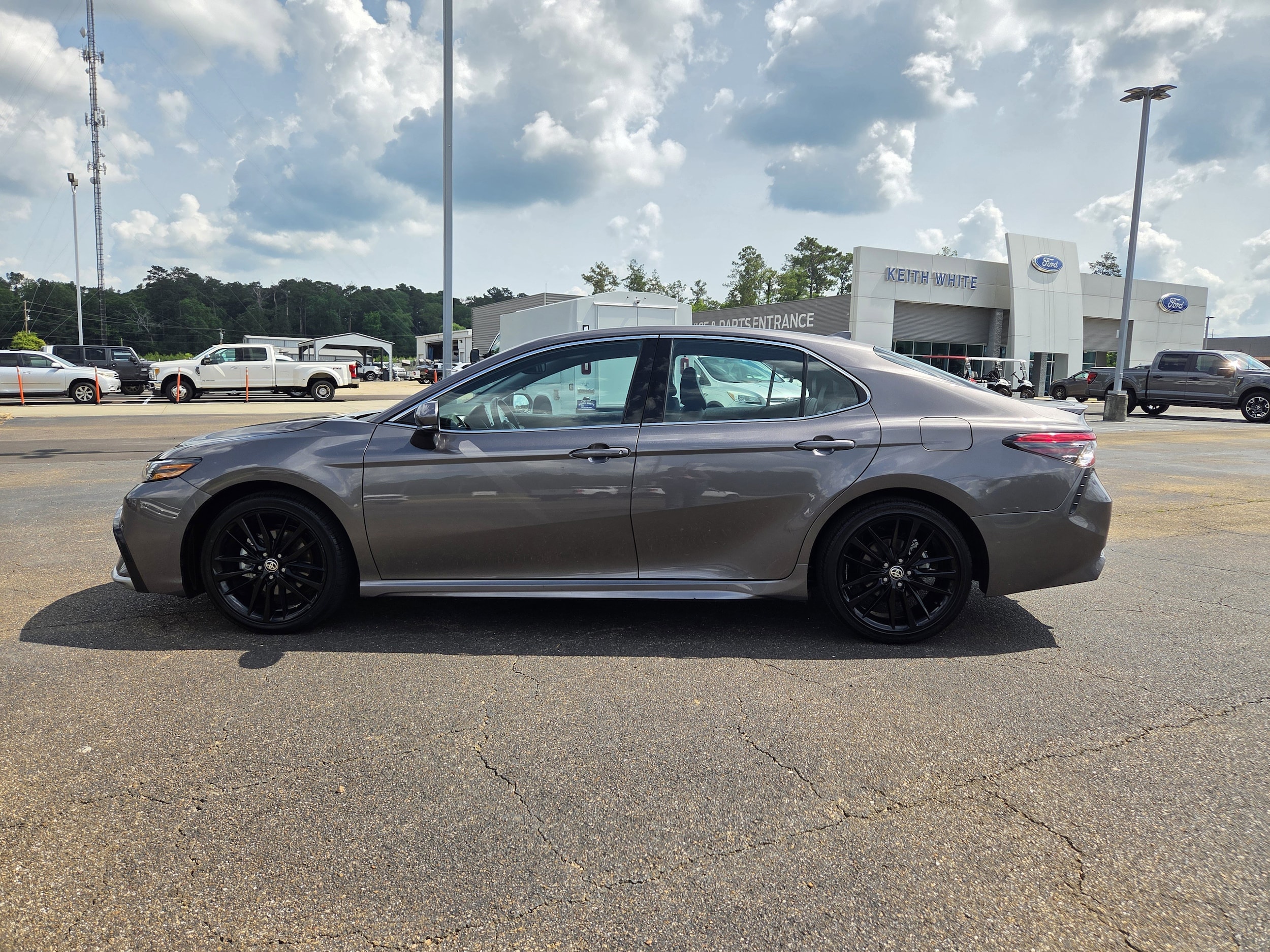 Used 2024 Toyota Camry XSE with VIN 4T1K61AK5RU898609 for sale in Mccomb, MS