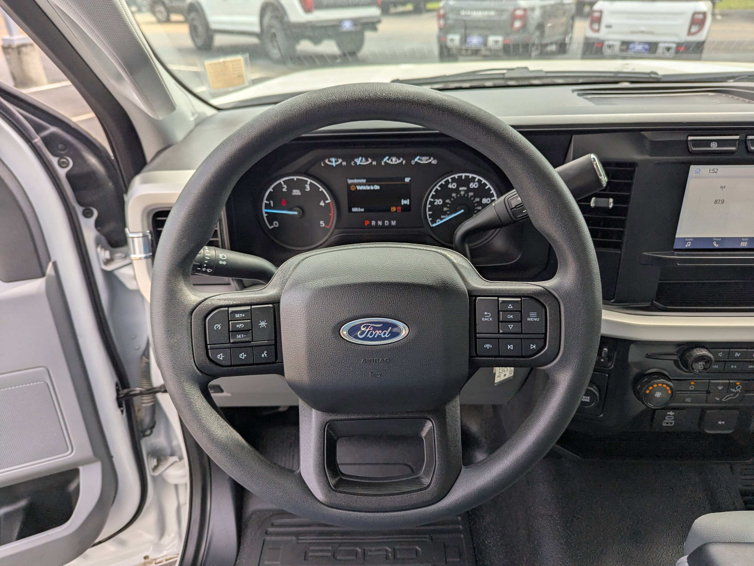 2023 Ford F-550 Super Duty Chassis Cab XL - Photo 19