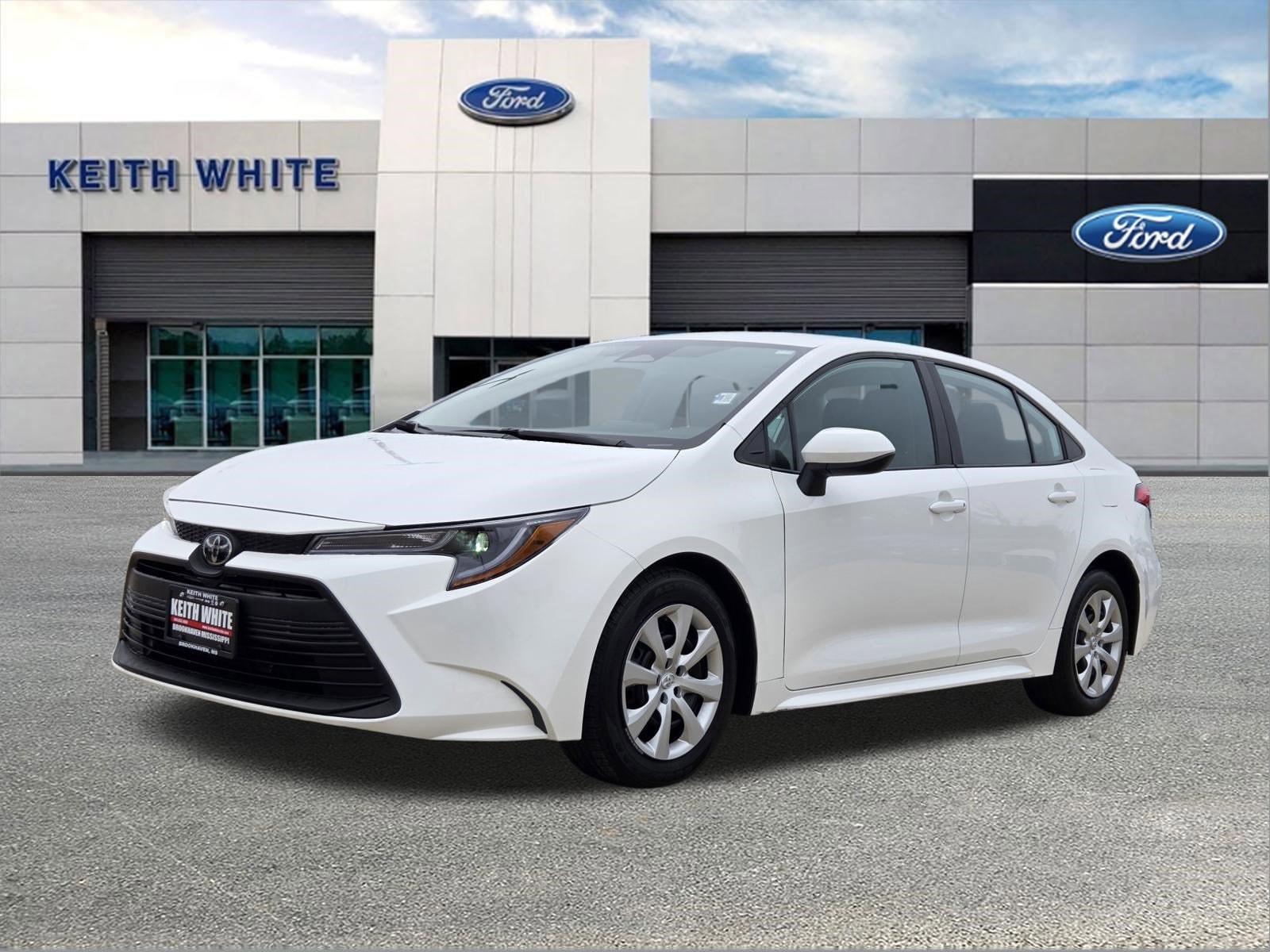 2024 Toyota Corolla LE FWD