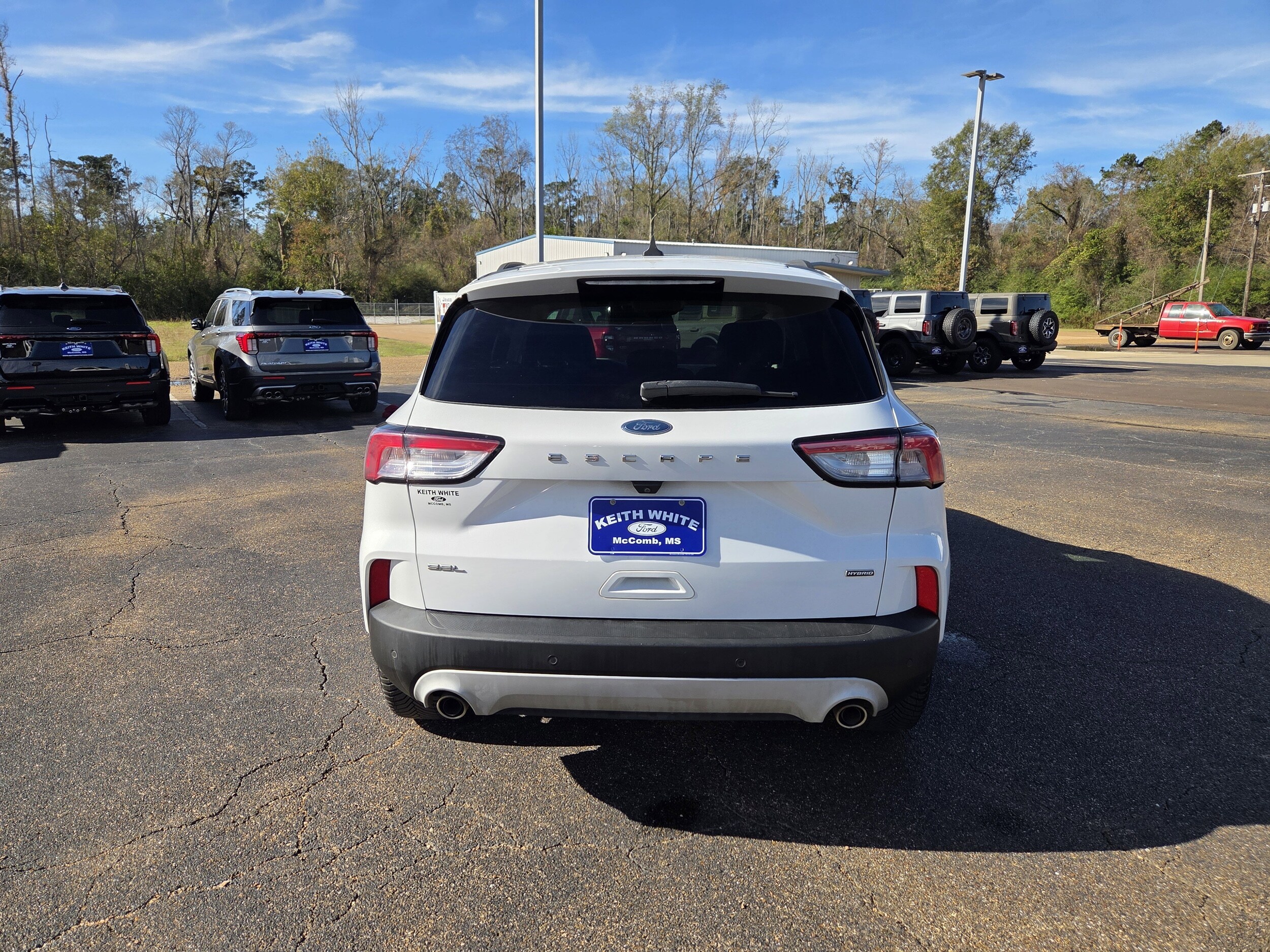 2021 Ford Escape SEL Hybrid photo 3