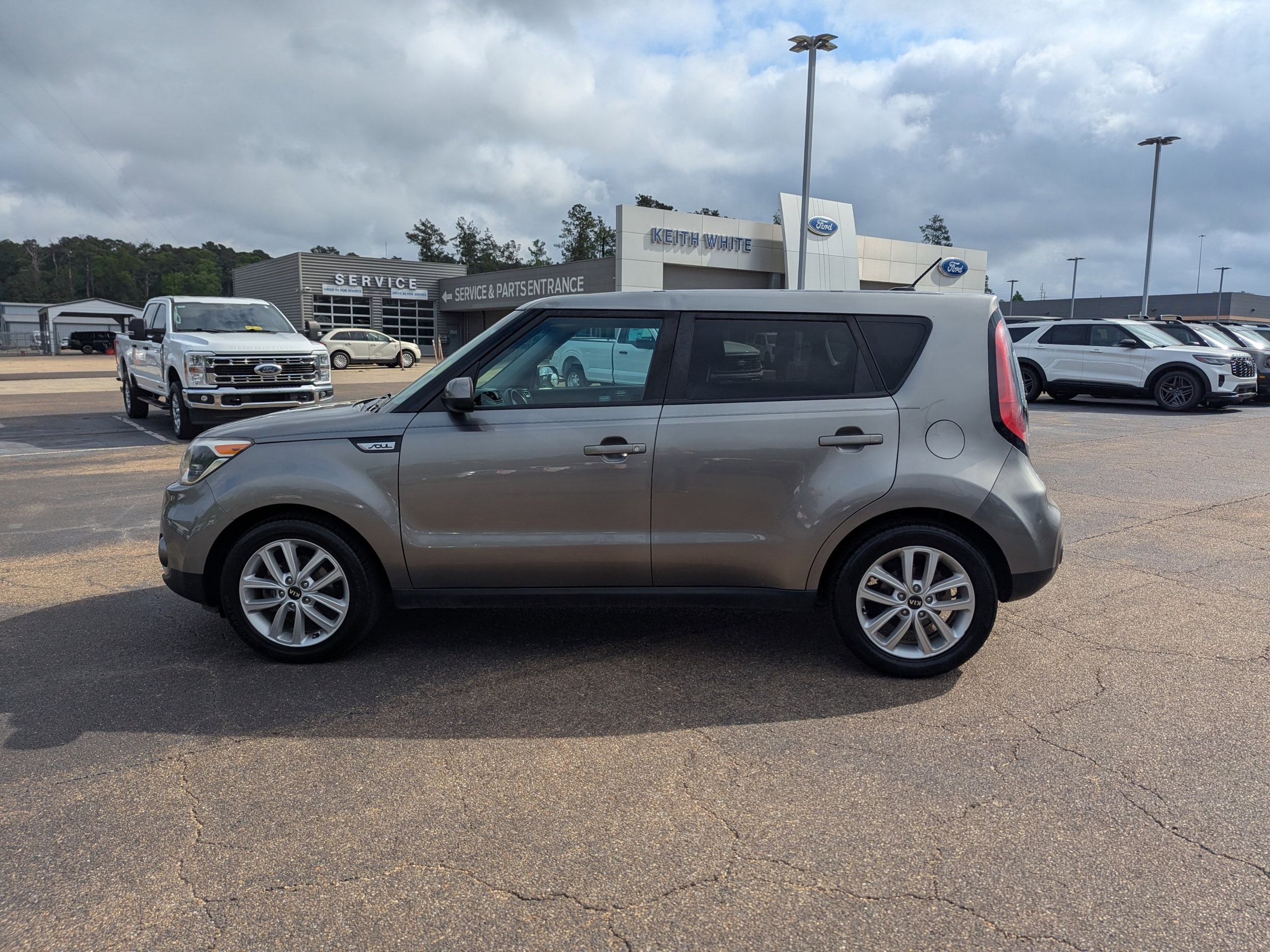 Used 2019 Kia Soul + with VIN KNDJP3A51K7677340 for sale in Mccomb, MS
