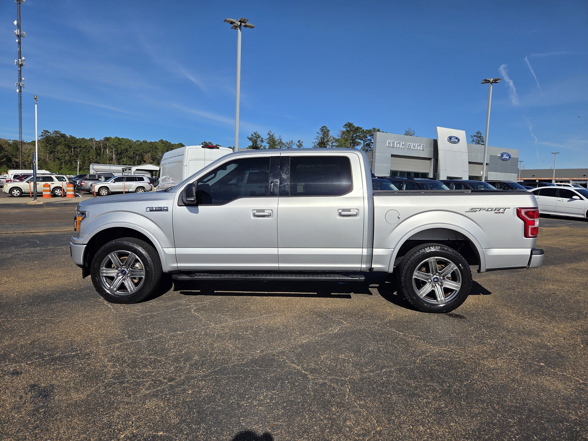 2018 Ford F-150 XLT photo 2