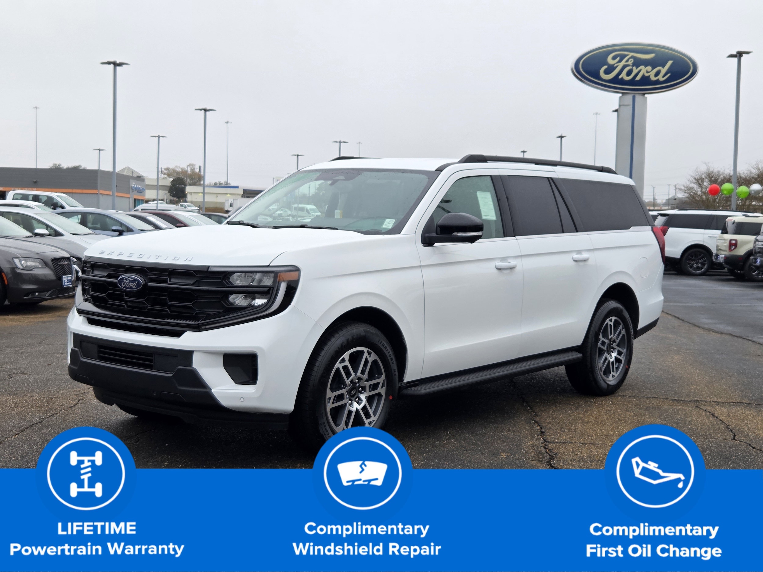 2026 Ford Expedition Active's photo