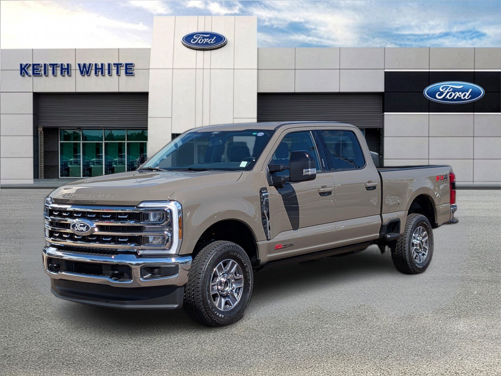 2027 Ford F-250 F-250&reg; Lariat&reg; Truck Crew Cab