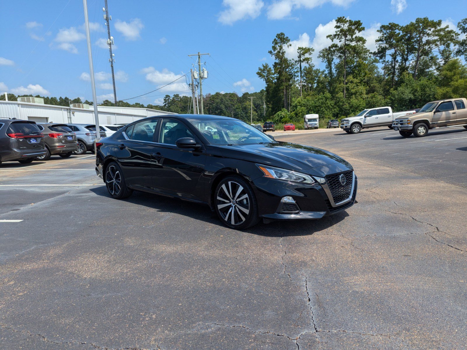 Used 2022 Nissan Altima SR with VIN 1N4BL4CV2NN423368 for sale in Mccomb, MS