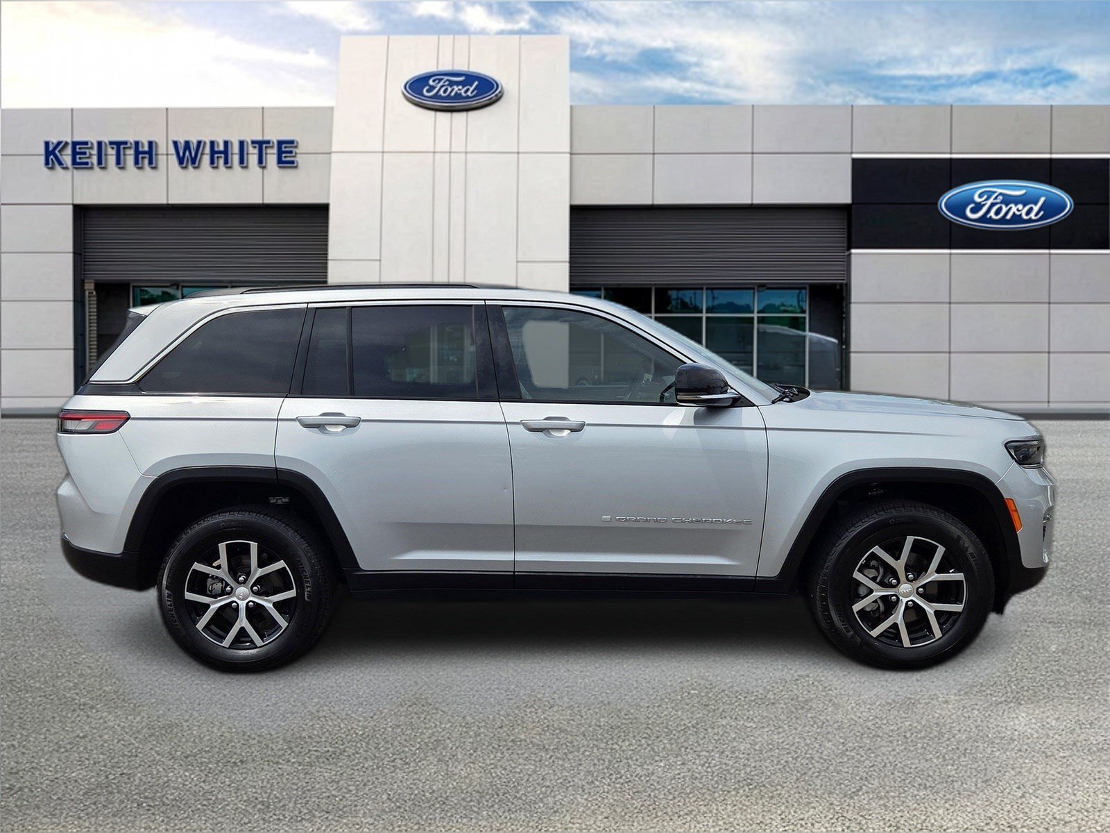 2024 Jeep Grand Cherokee Limited - Photo 9