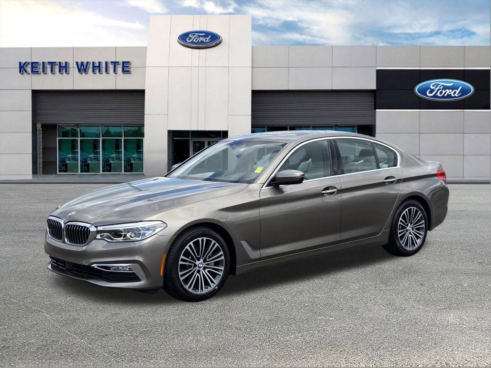 2018 BMW 5 Series 540i xDrive Sedan's photo