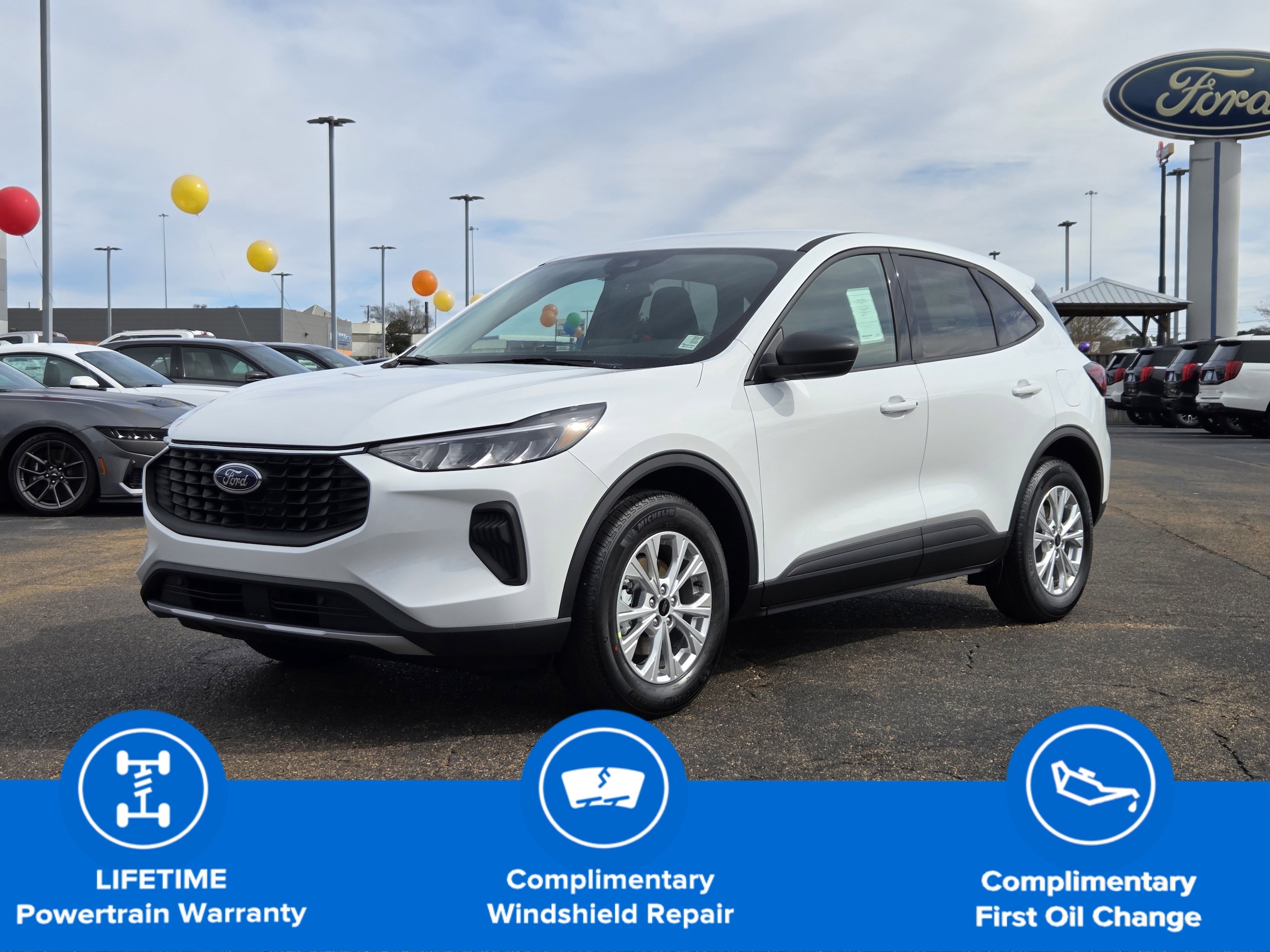 2026 Ford Escape Base's photo