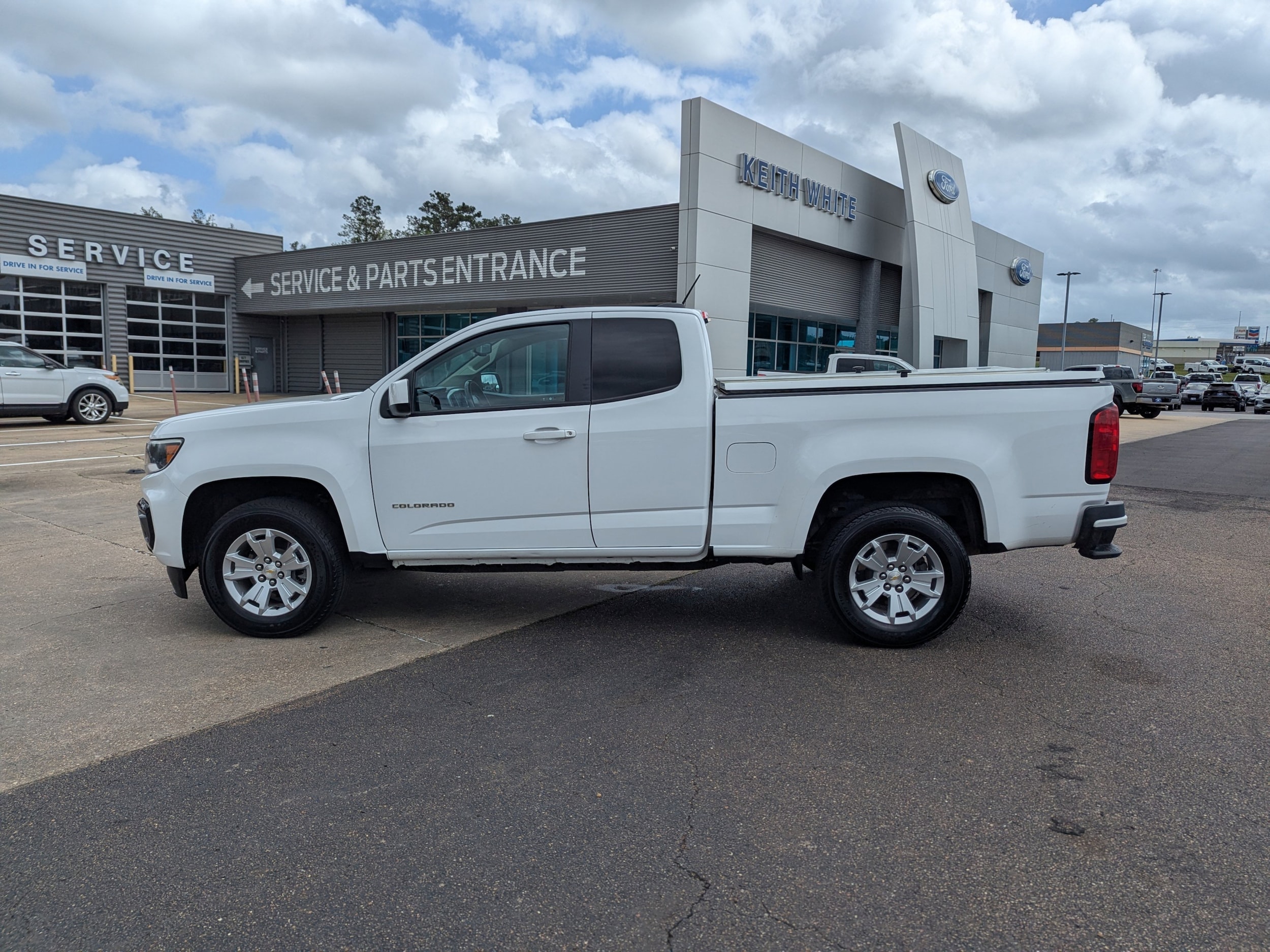 Used 2022 Chevrolet Colorado LT with VIN 1GCHSCEA0N1117322 for sale in Mccomb, MS