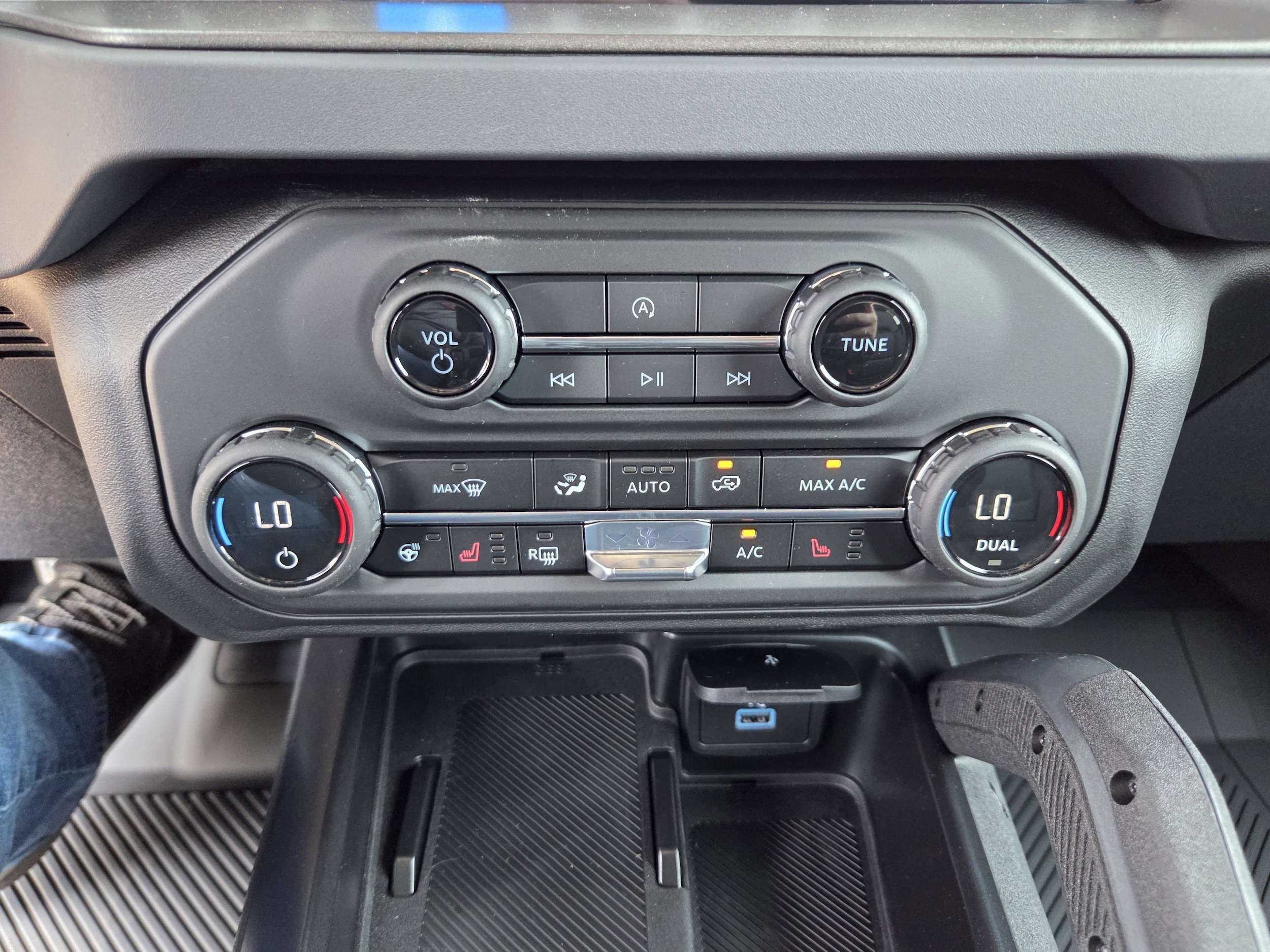 2025 Ford Bronco 4-Door Badlands - Photo 17