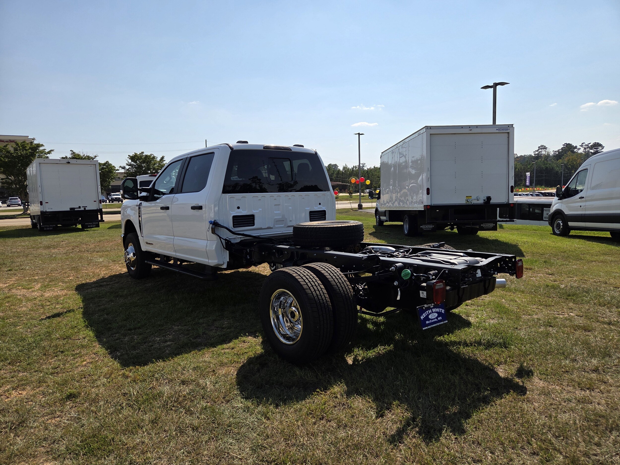 2026 Ford F-350 XL photo 3