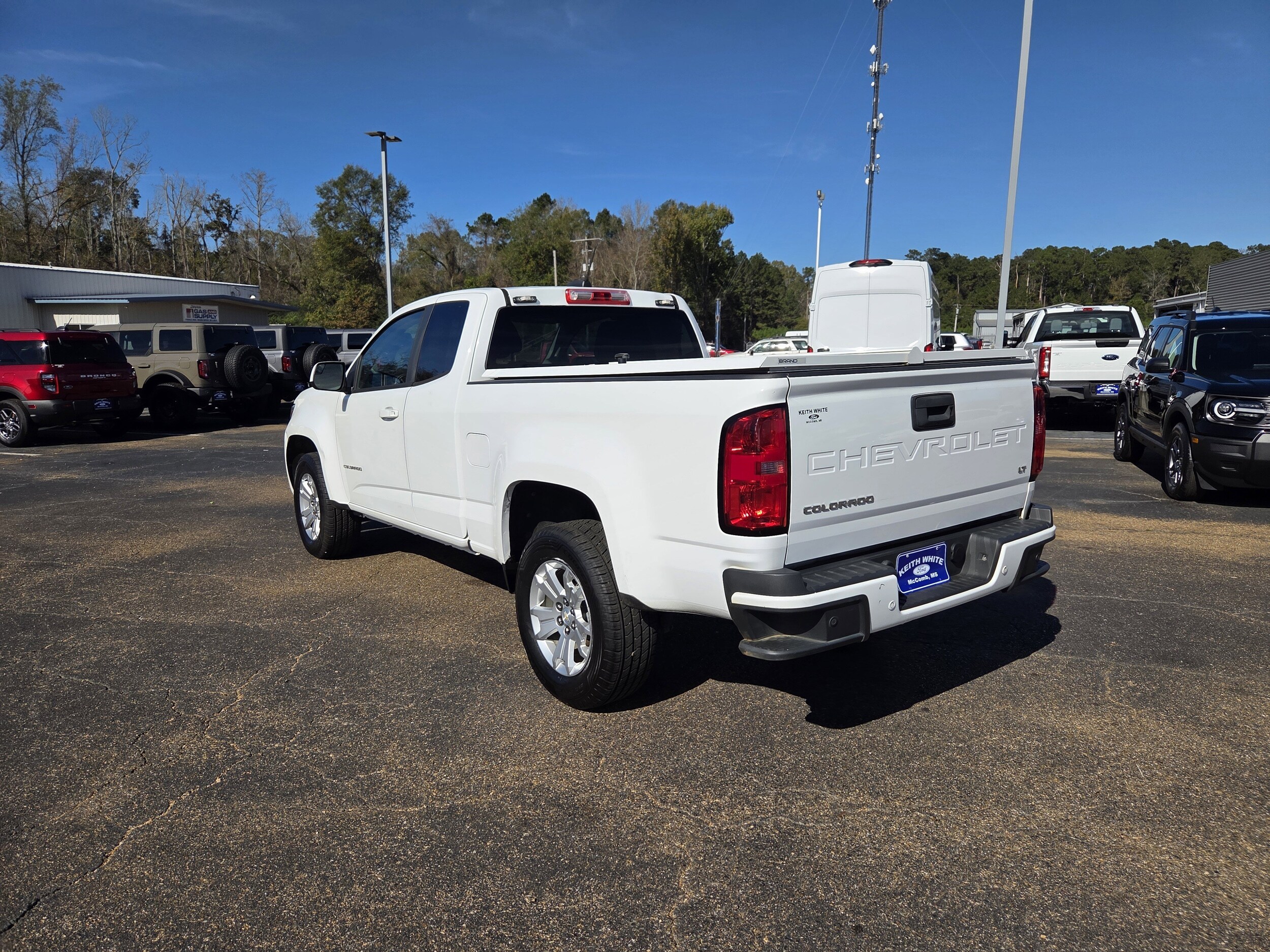 2022 Chevrolet Colorado LT photo 3
