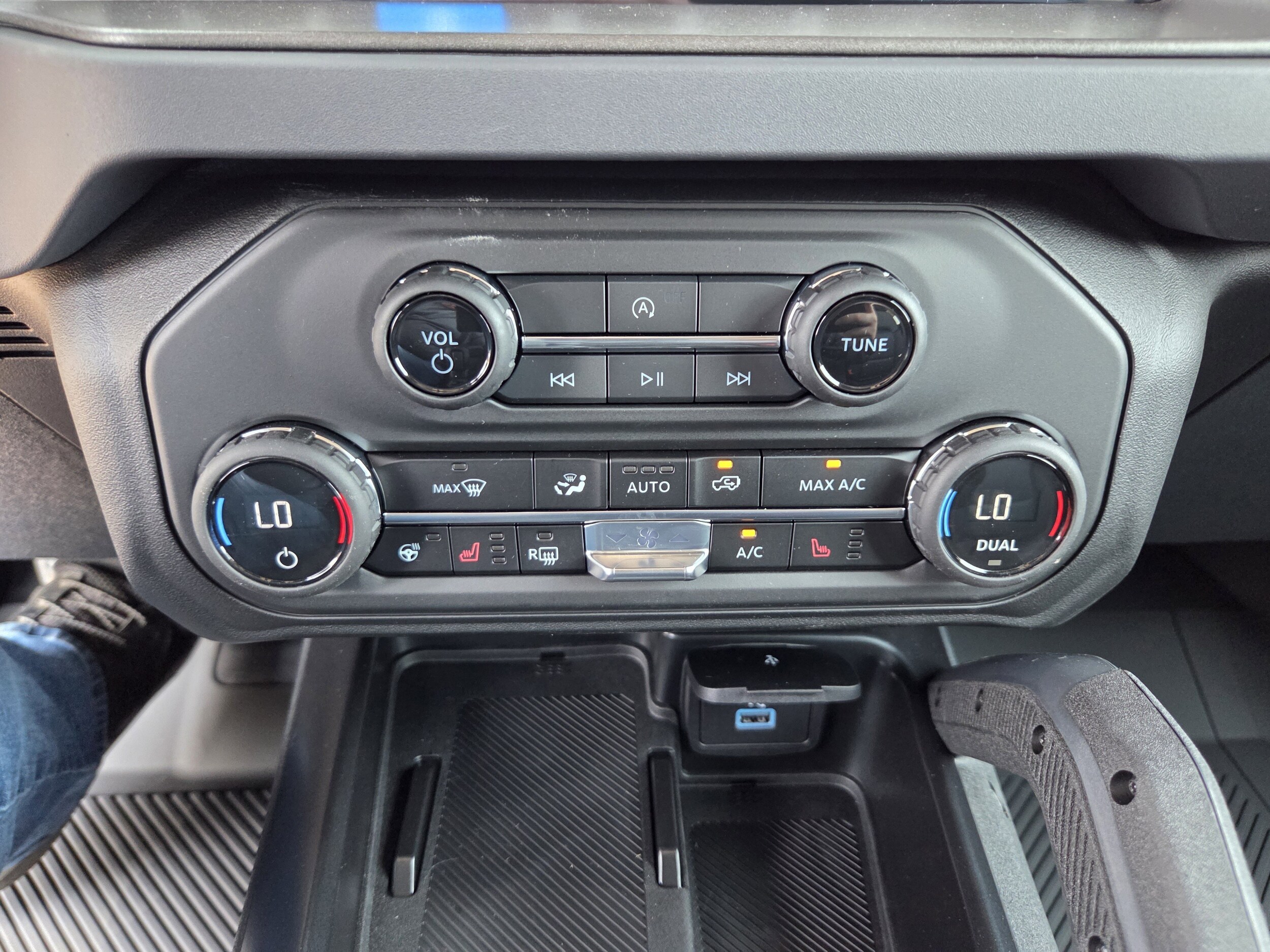 2025 Ford Bronco 4-Door Badlands - Photo 17