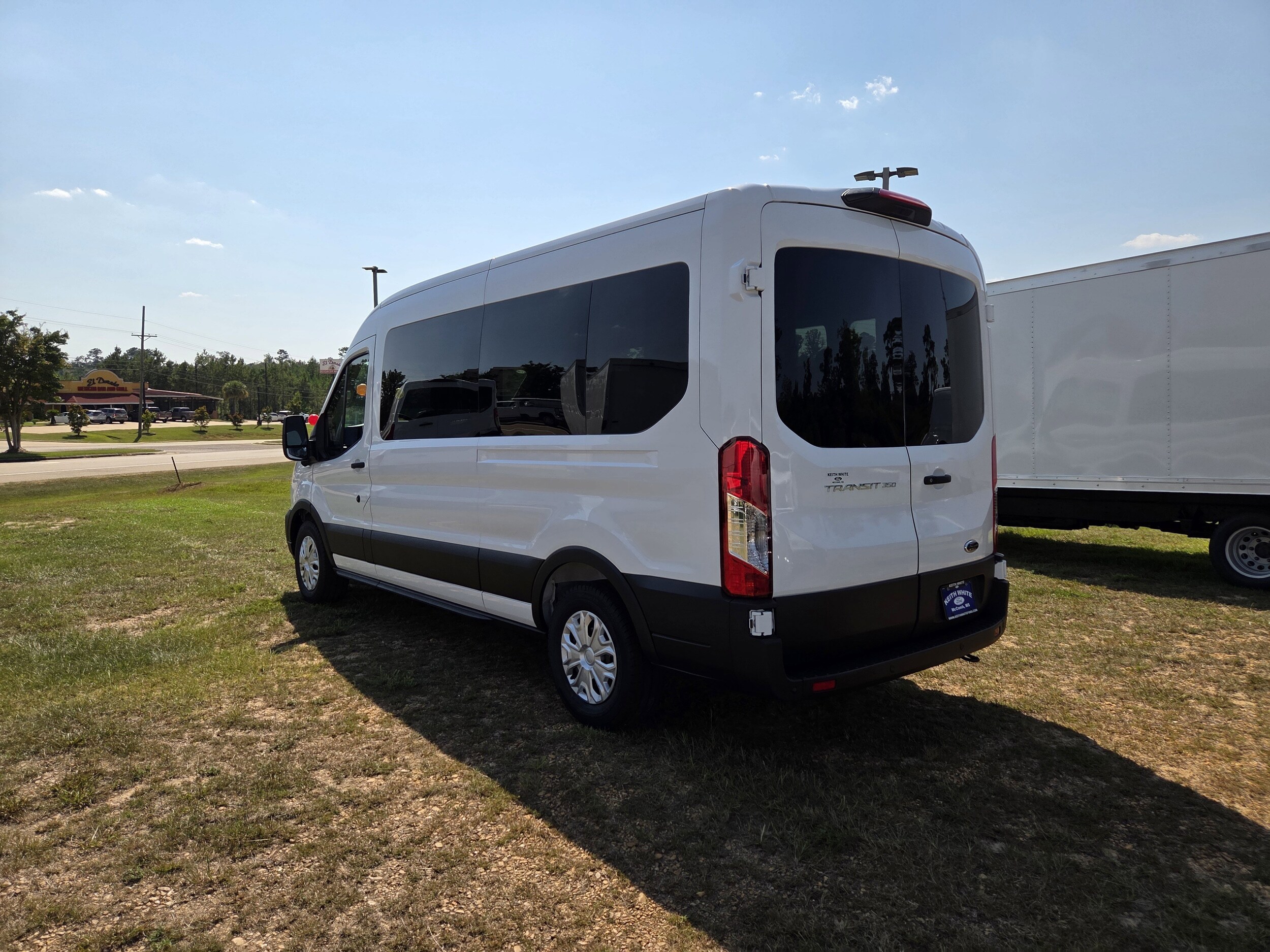 2025 Ford Transit photo 3
