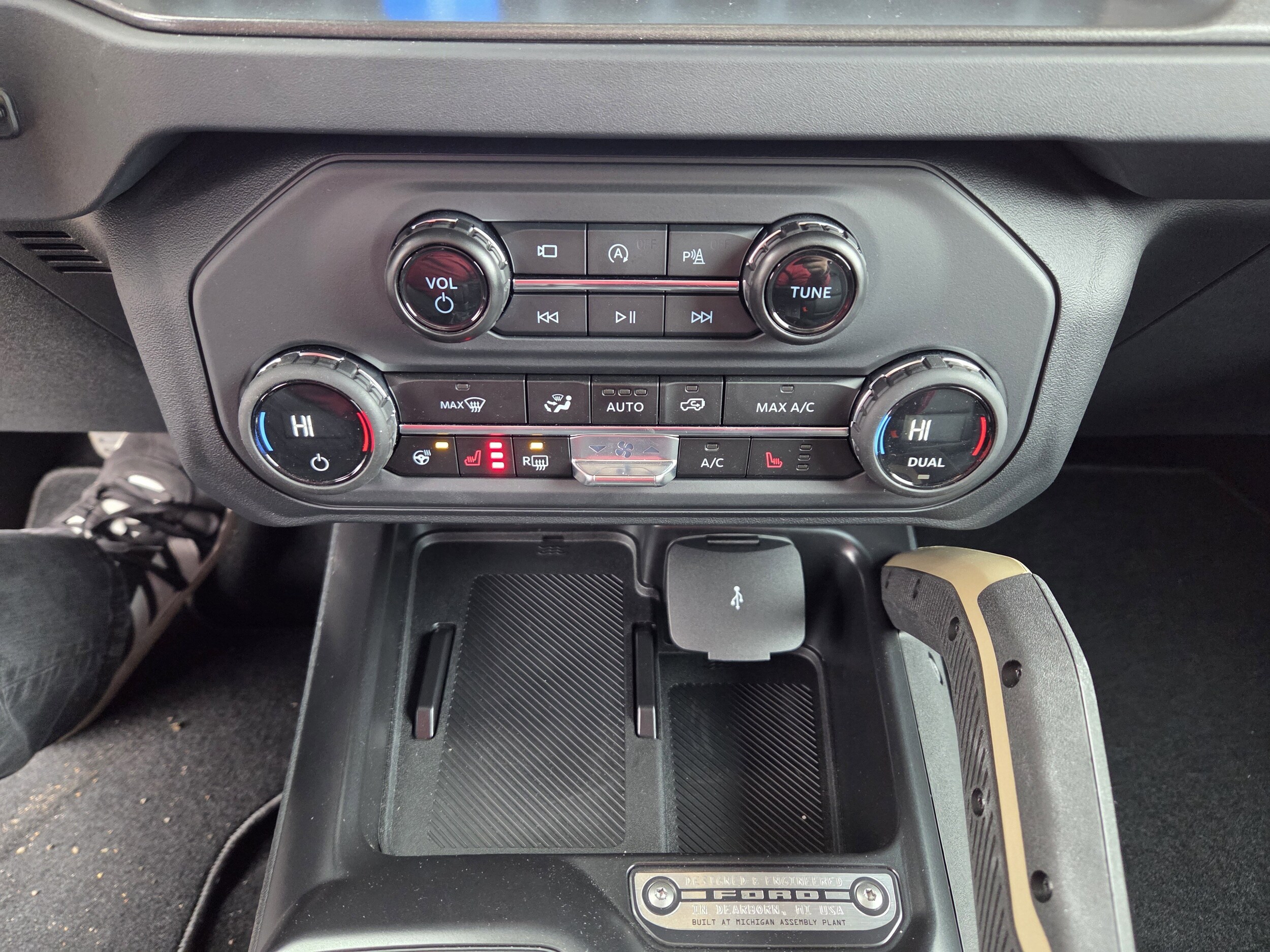 2025 Ford Bronco 4-Door Badlands - Photo 17