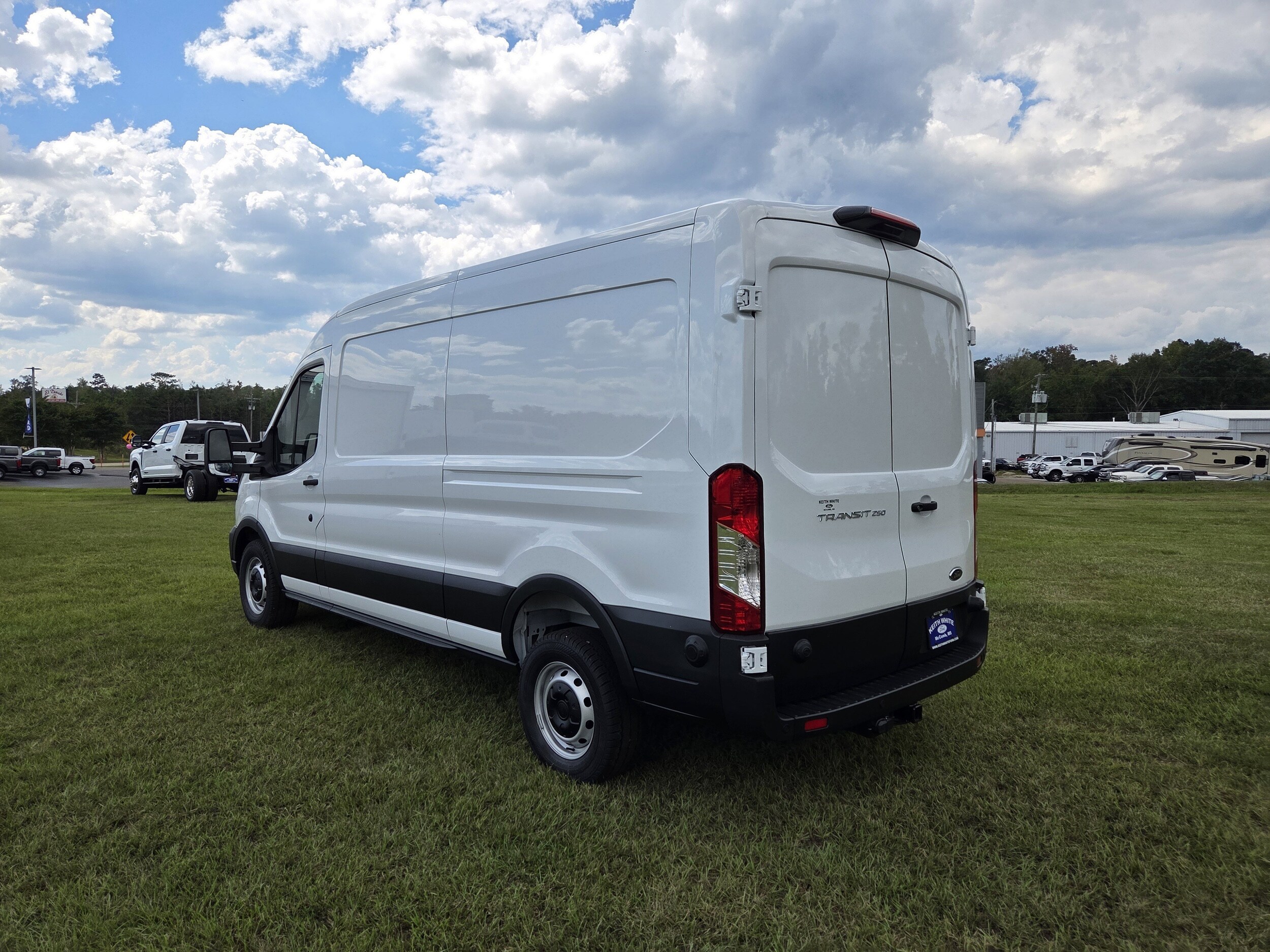 2025 Ford Transit photo 2