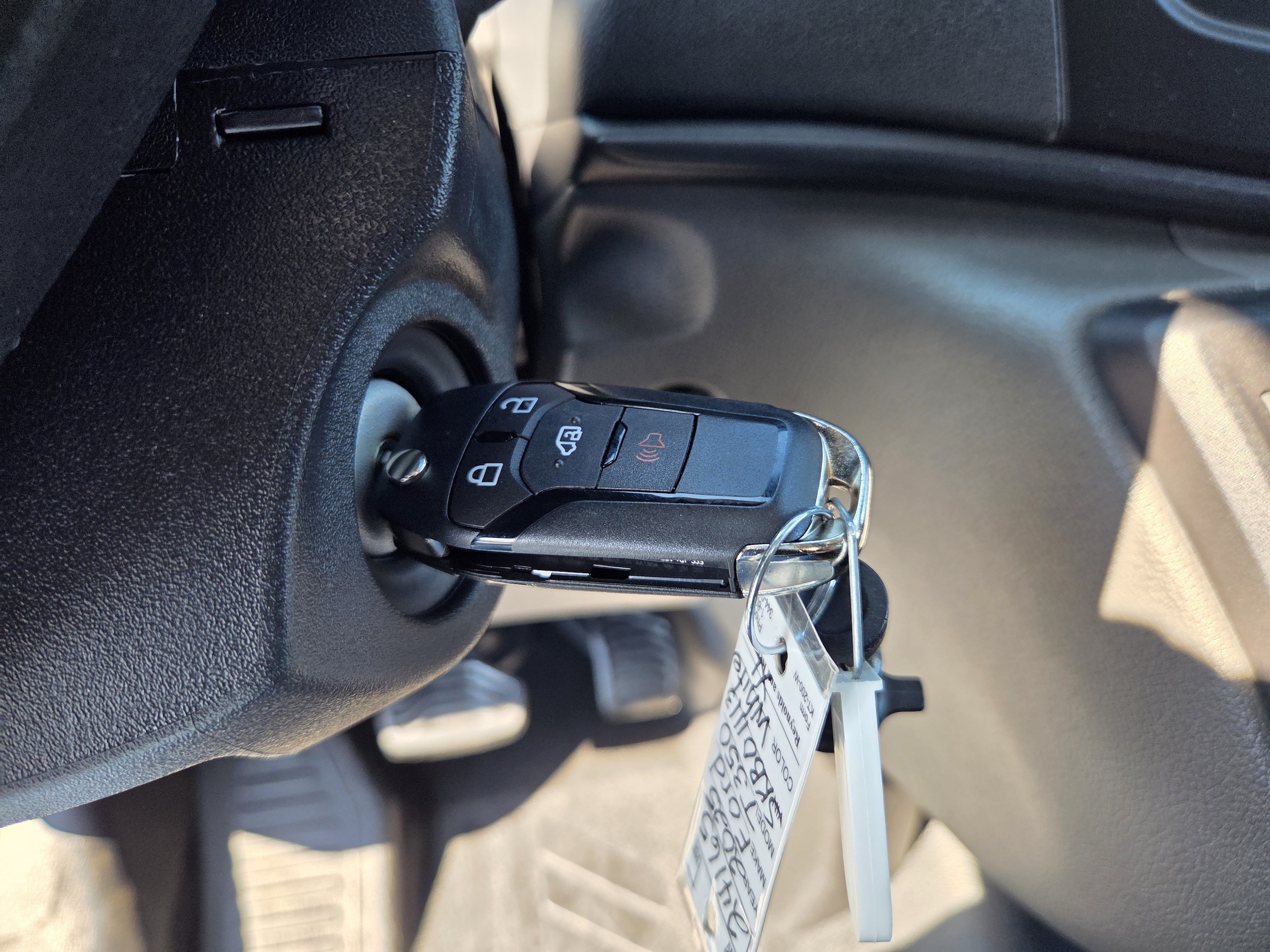 2025 Ford Transit Passenger Van XL - Photo 18