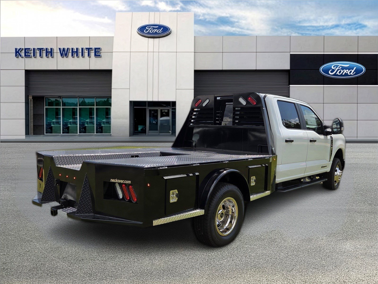 2026 Ford F-350 Super Duty Chassis Cab XL - Photo 7