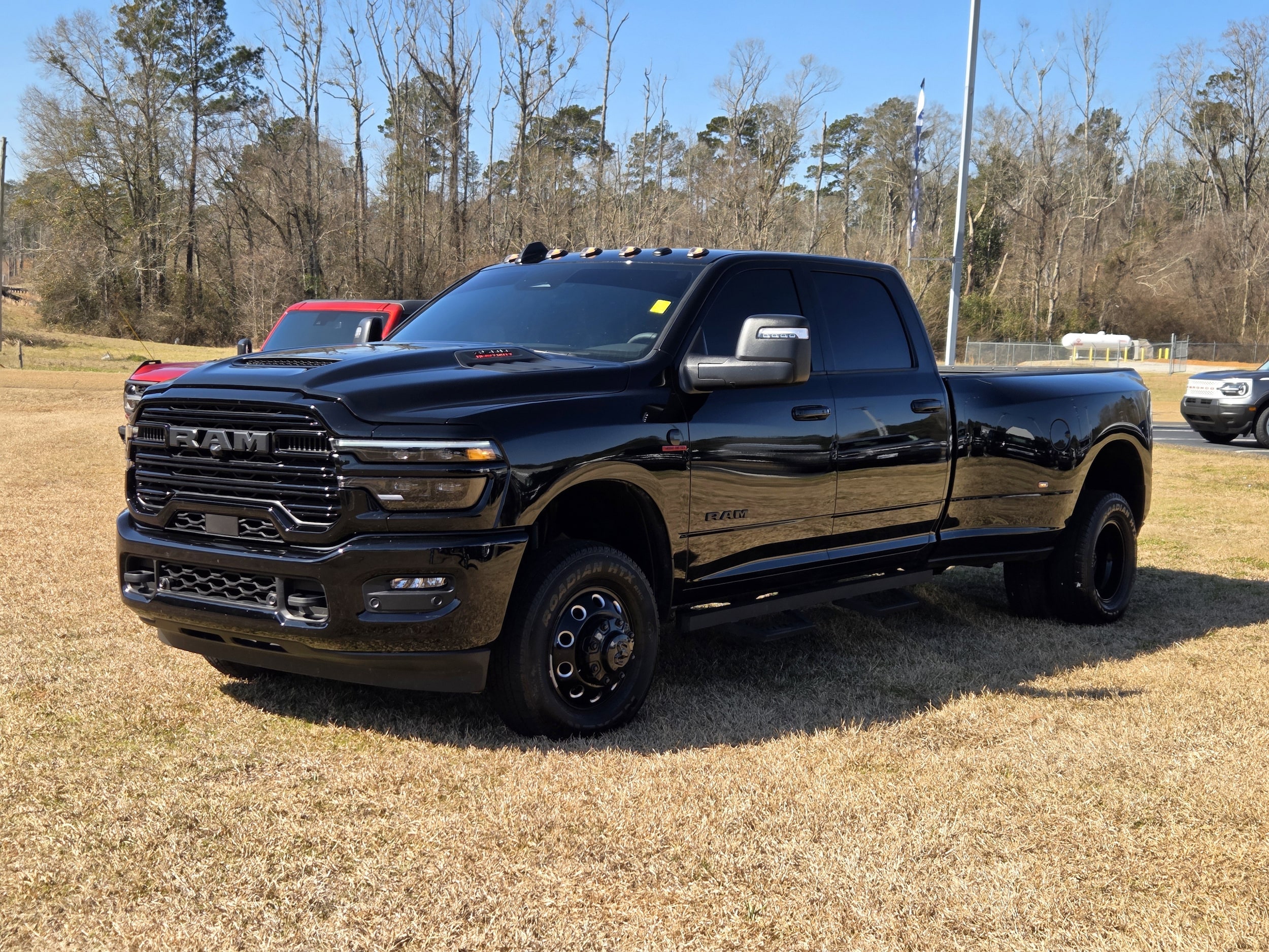 2025 RAM 3500 Laramie Crew Cab LB DRW 4WD