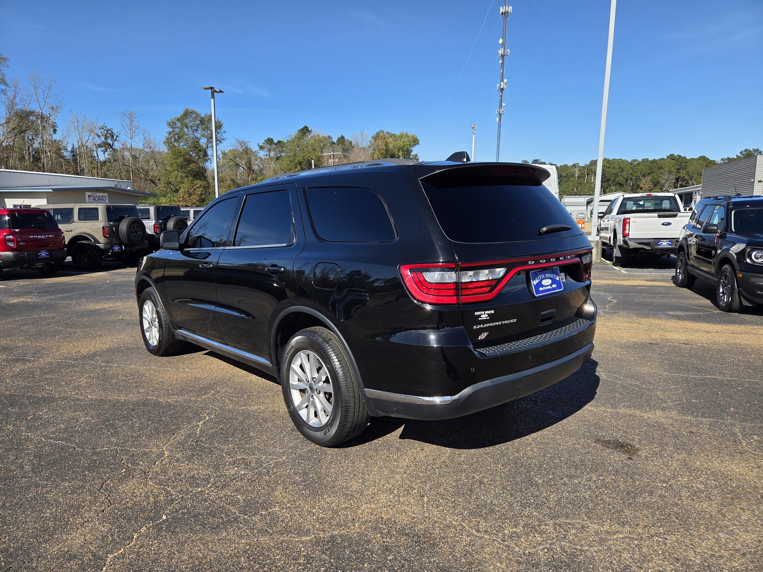 2022 Dodge Durango SXT photo 3