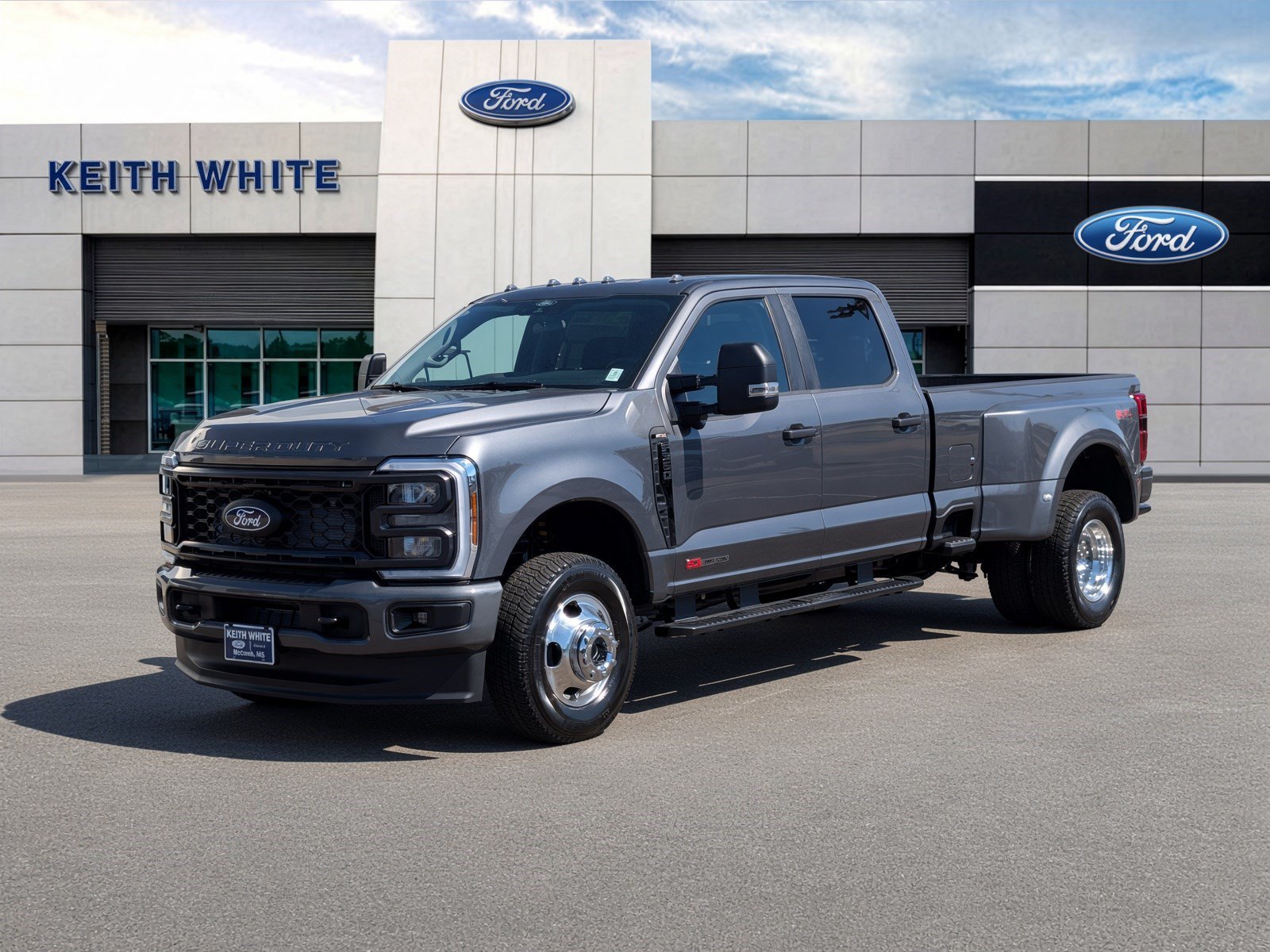2027 Ford F-350 F-350&reg; XL Truck Crew Cab