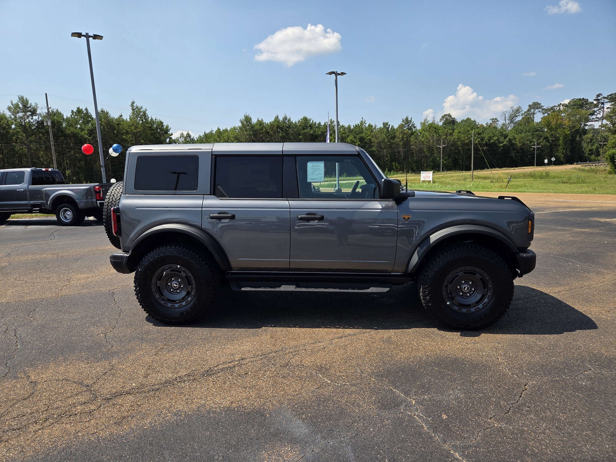 2025 Ford Bronco 4-Door Badlands - Photo 9