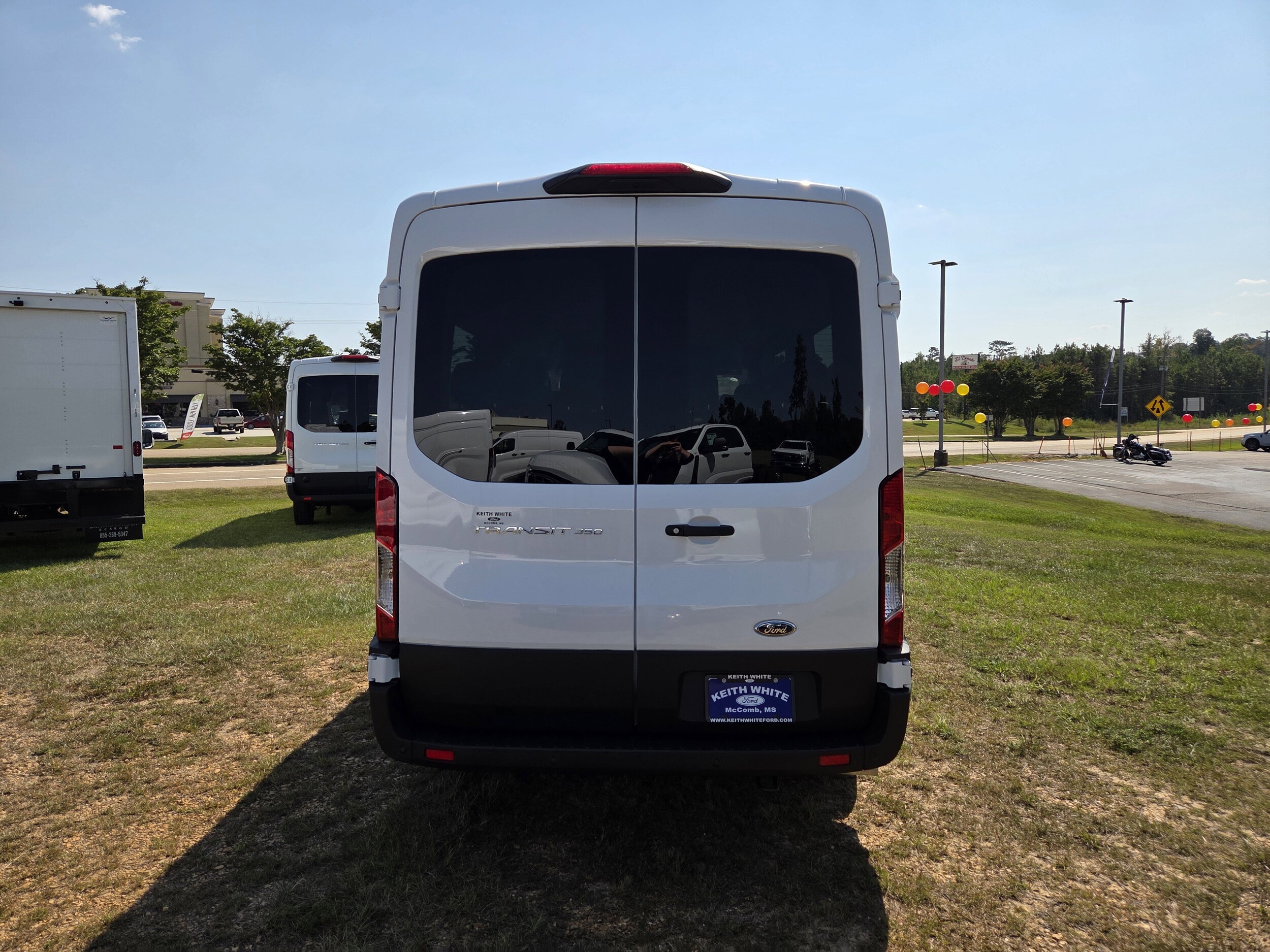 2025 Ford Transit photo 4