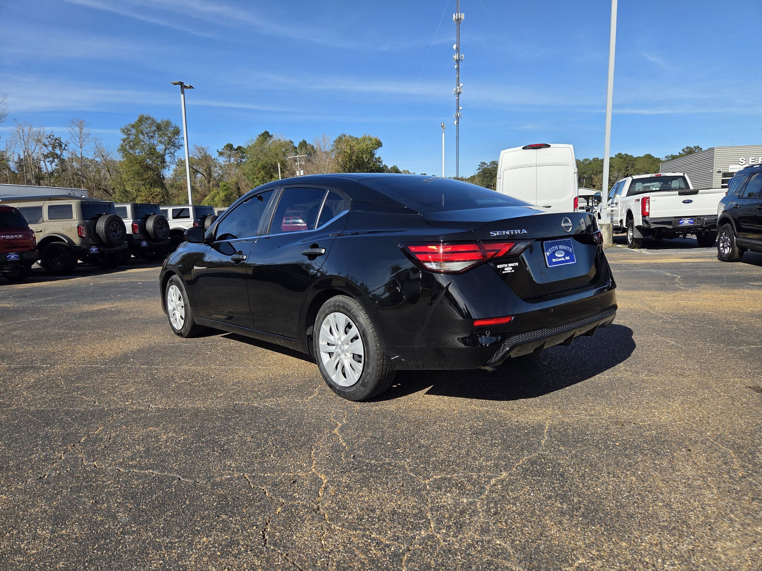 2025 Nissan Sentra S photo 2