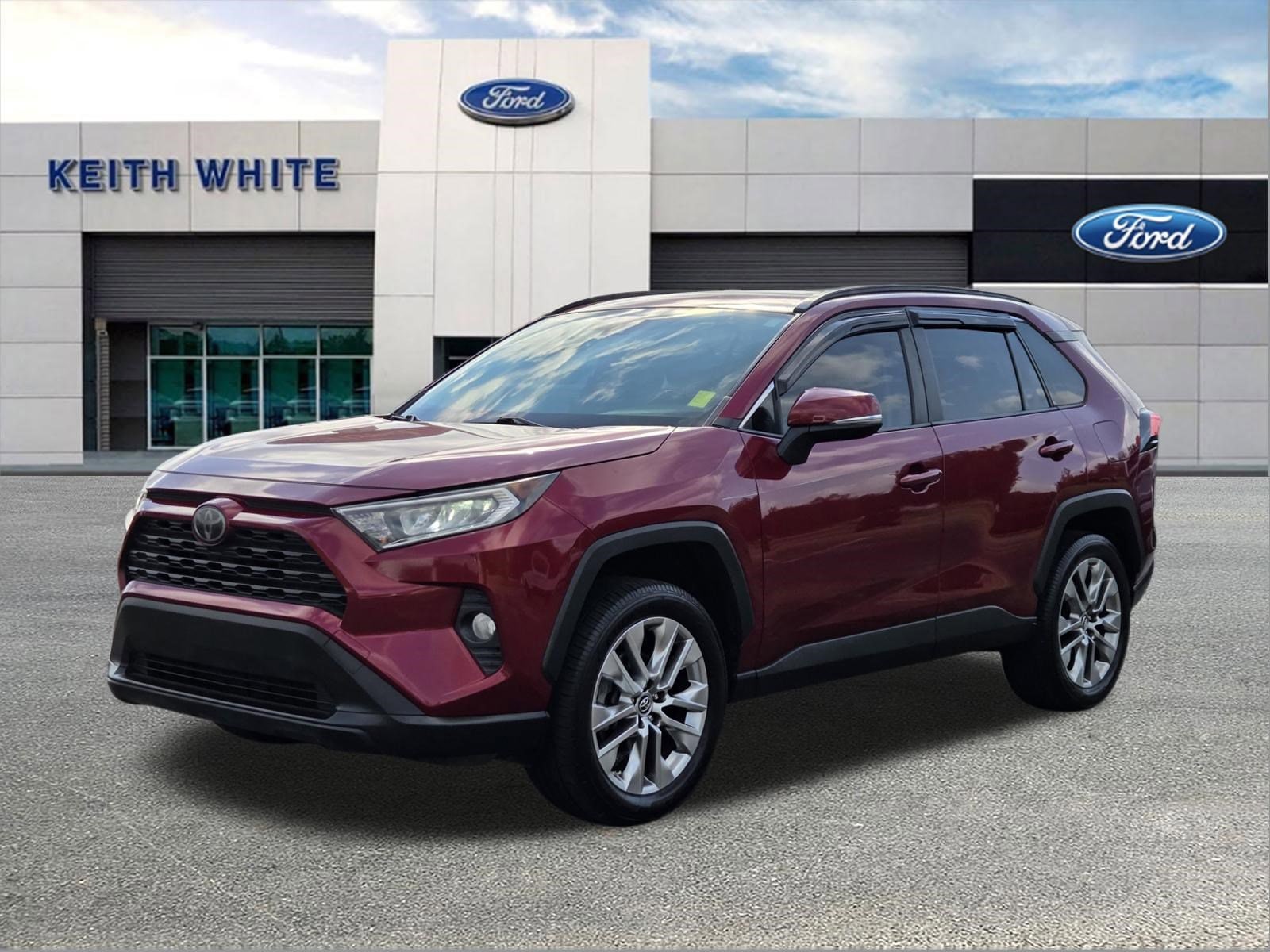 2019 Toyota RAV4 XLE Premium