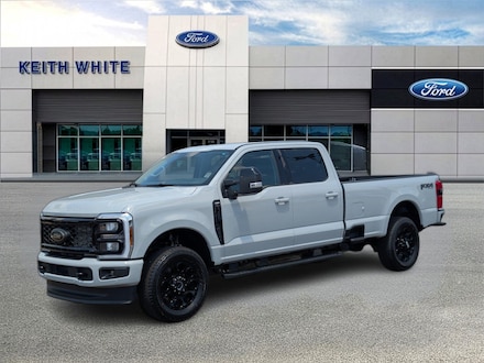 2026 Ford F-350 Lariat Truck Crew Cab