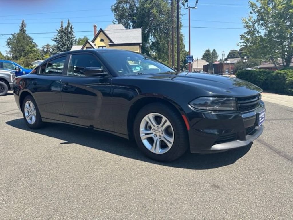 Used 2023 Dodge Charger SXT Sedan