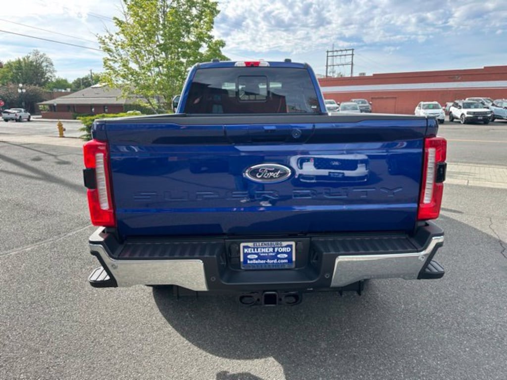 New 2026 Ford F-350SD Lariat Truck