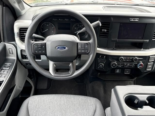 2026 Ford F-250 Super Duty XL - Photo 11
