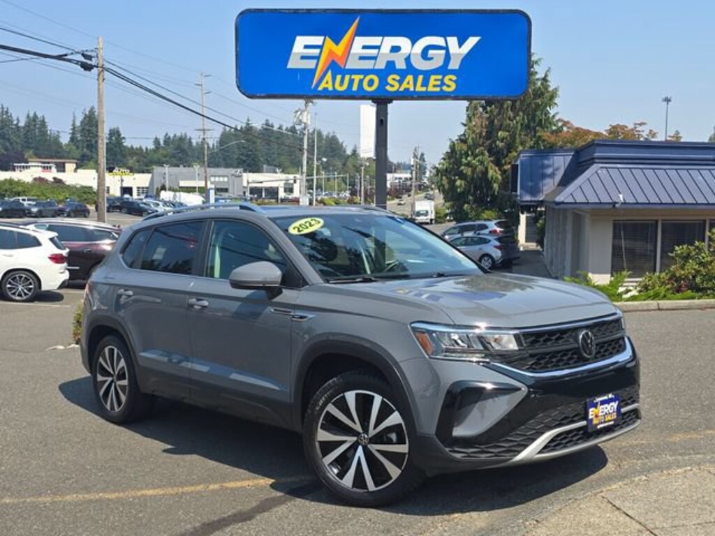Used 2023 Volkswagen Taos 1.5T SE SUV