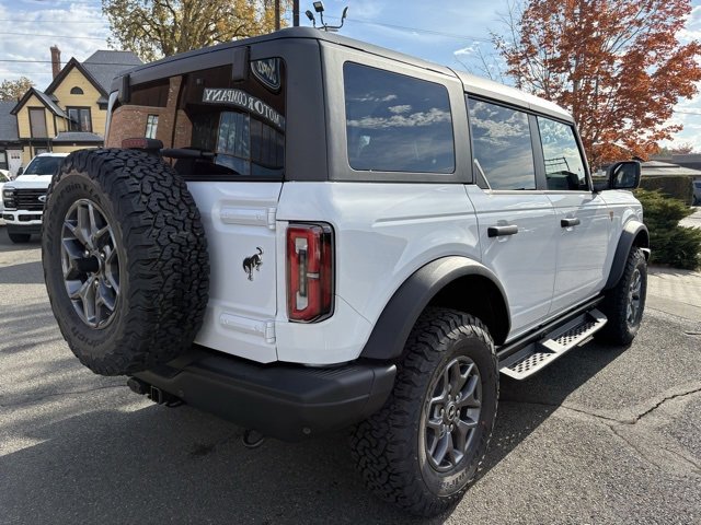 2025 Ford Bronco Badlands photo 2