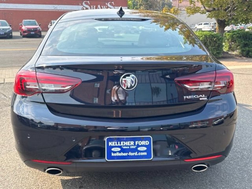 Used 2019 Buick Regal Essence Hatchback