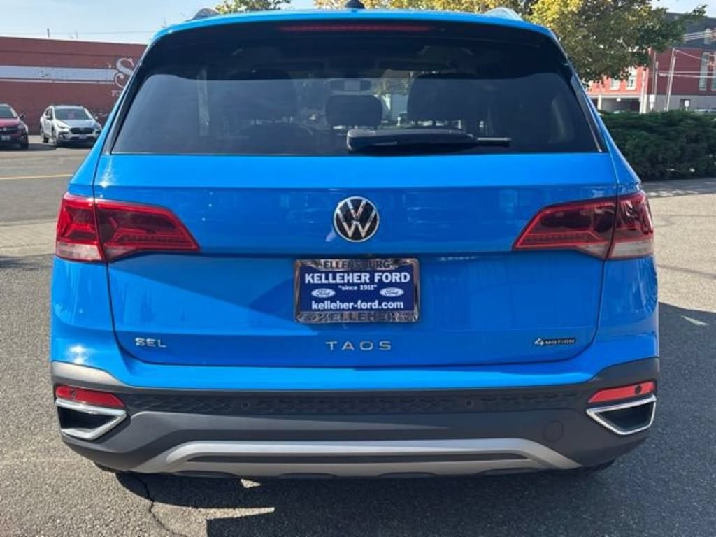 Used 2022 Volkswagen Taos 1.5T SEL SUV