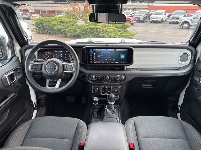 View 32