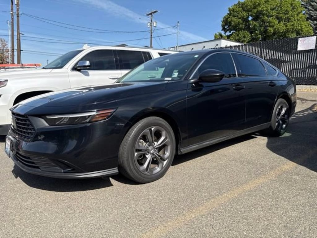 Used 2023 Honda Accord EX Sedan