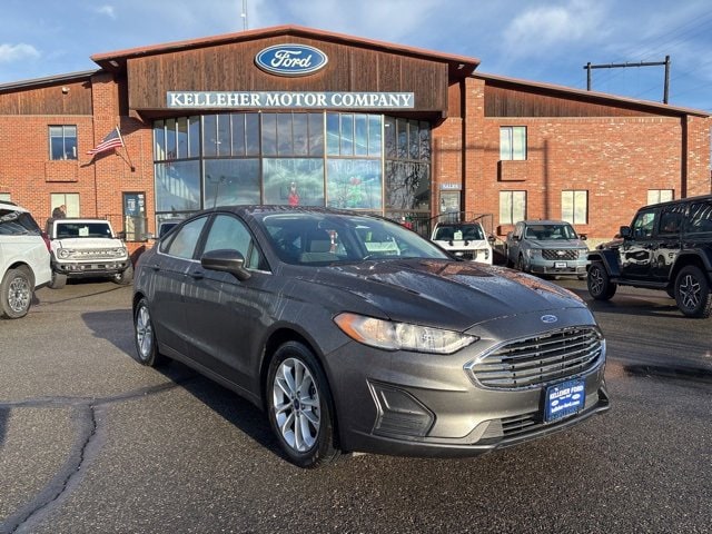 2019 Ford Fusion SE's photo