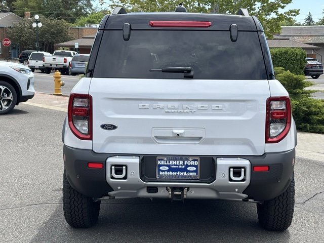 2025 Ford Bronco Sport Badlands photo 3