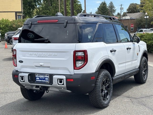 2025 Ford Bronco Sport Badlands photo 2