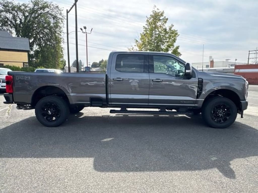New 2026 Ford F-350SD Lariat Truck