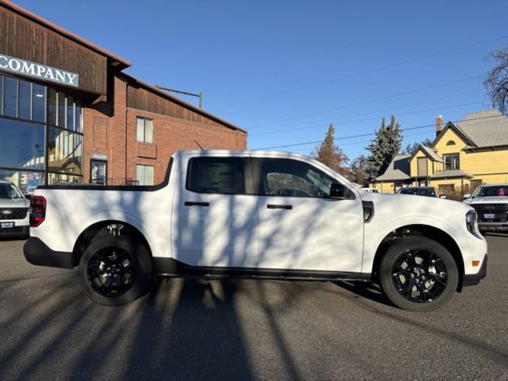 New 2025 Ford Maverick XLT Truck