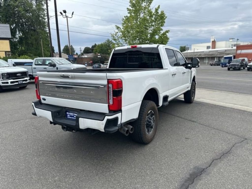 Used 2024 Ford F-350SD Platinum Truck Crew Cab
