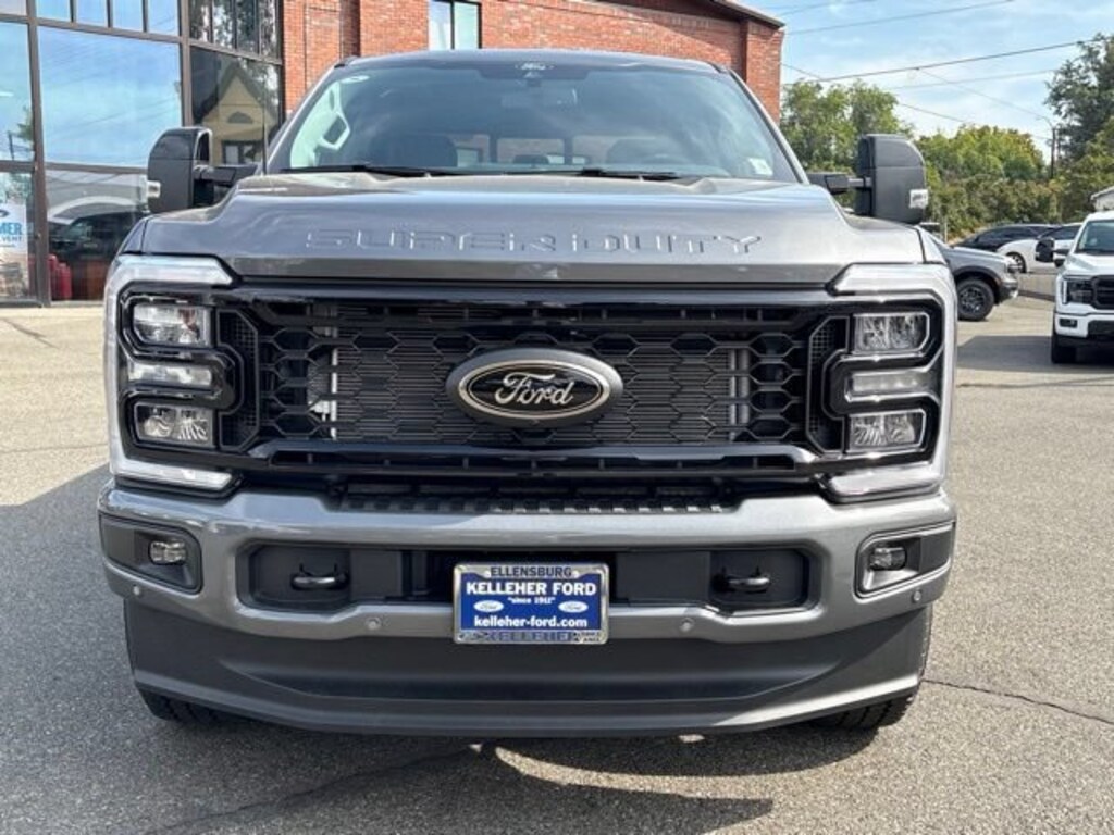 New 2026 Ford F-350SD Lariat Truck