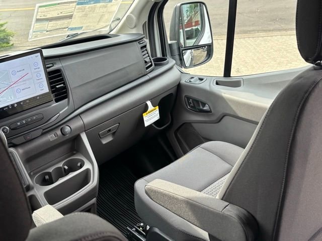 2025 Ford Transit Passenger Van XL - Photo 17