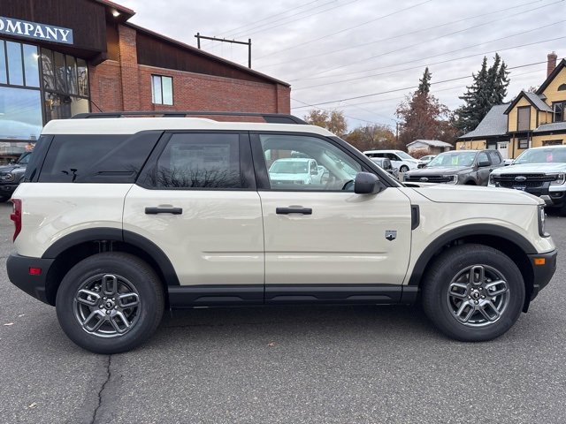 2025 Ford Bronco Sport Big Bend photo 2