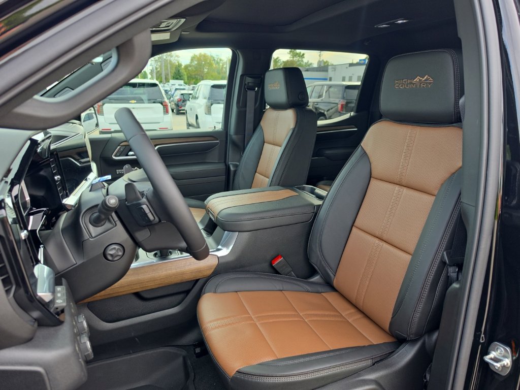 2026 Chevrolet Silverado 1500 High Country - Photo 18