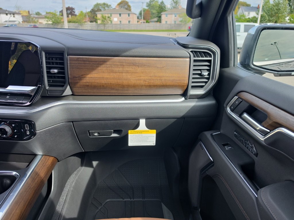 2026 Chevrolet Silverado 1500 High Country - Photo 15